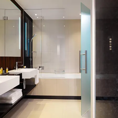 Ξενοδοχείο Marriott 4*